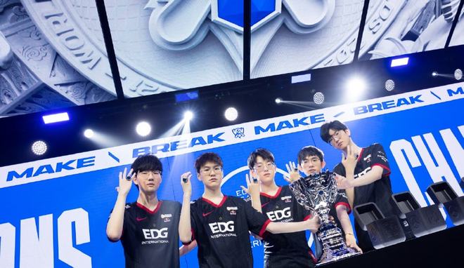 比赛中充分 比赛中充分