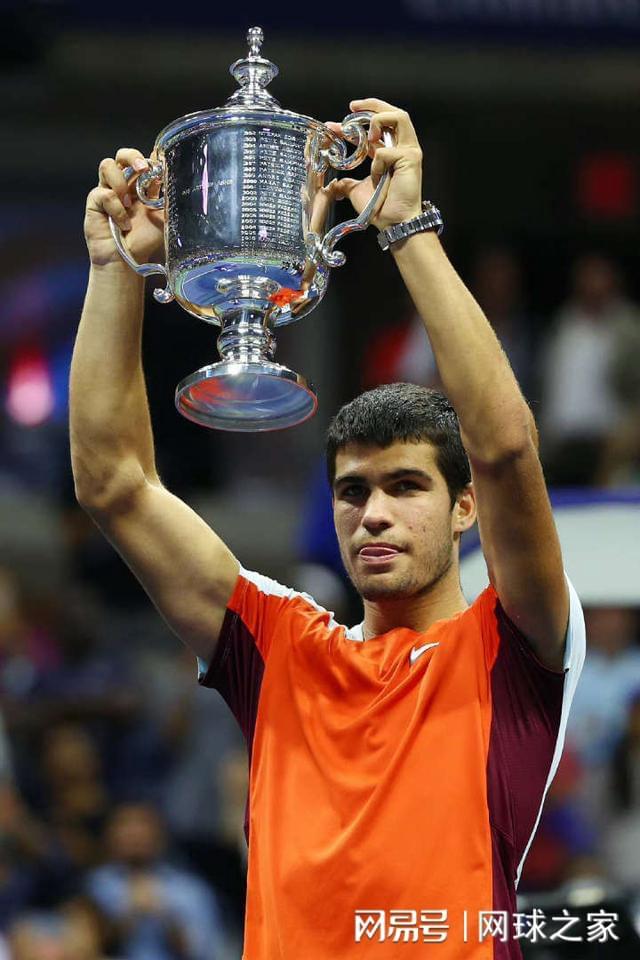 足球比赛不 足球比赛不