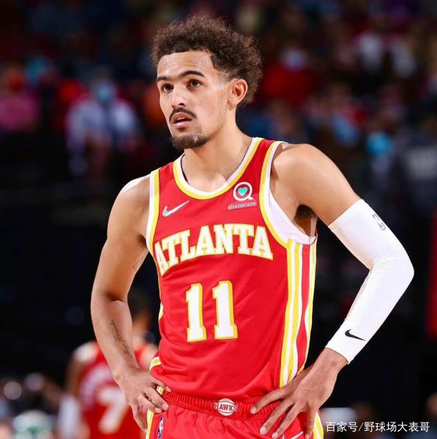 俱乐部与球 俱乐部与球