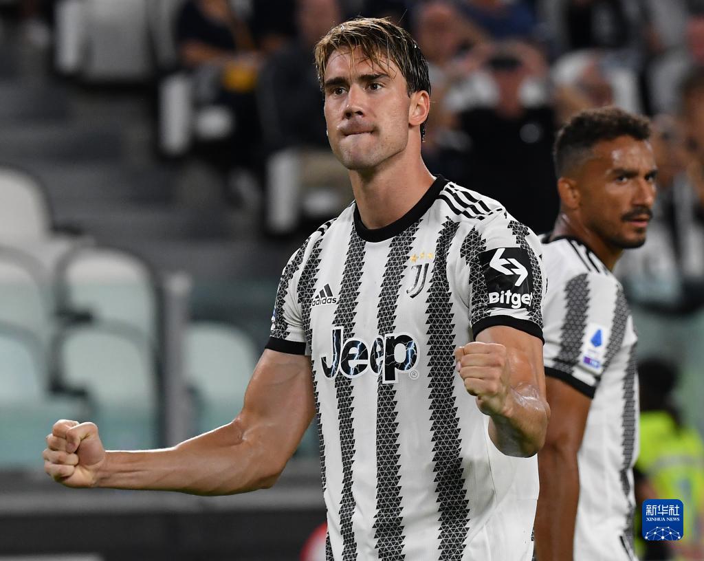 过先锋与外 过先锋与外